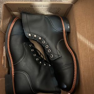 Red Wing Iron Ranger 08084